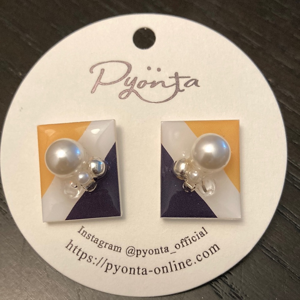 Handmade Japanese resin pearl earrings